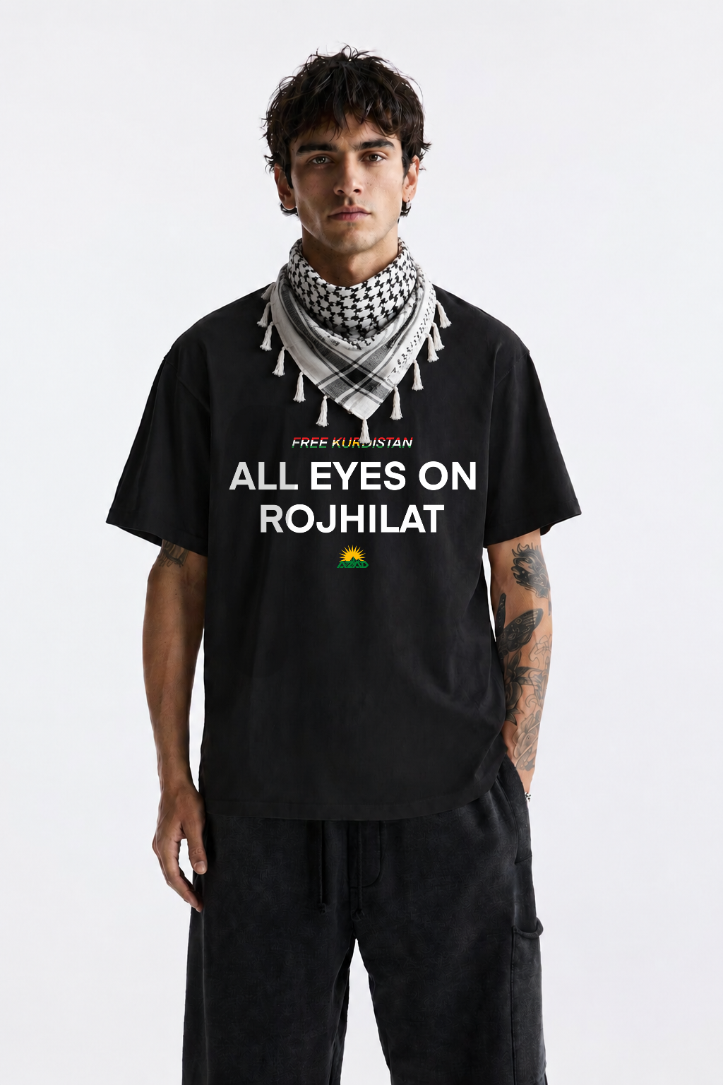 All eyes on rojhilat Oversize T-Shirt
