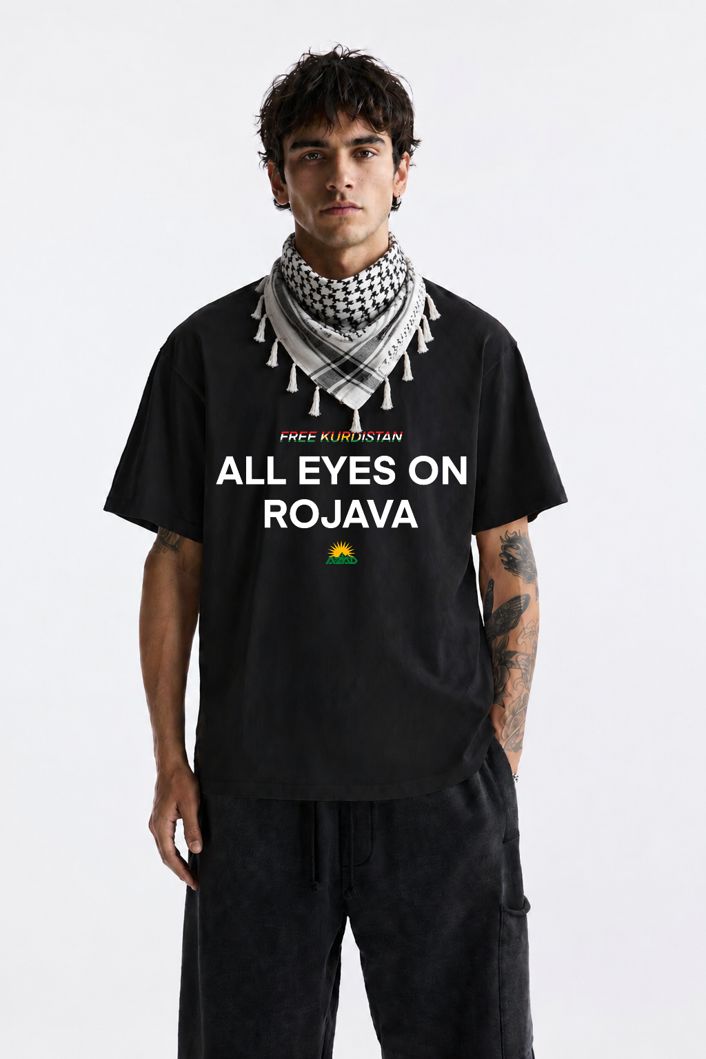All eyes on Rojava Oversize T-Shirt