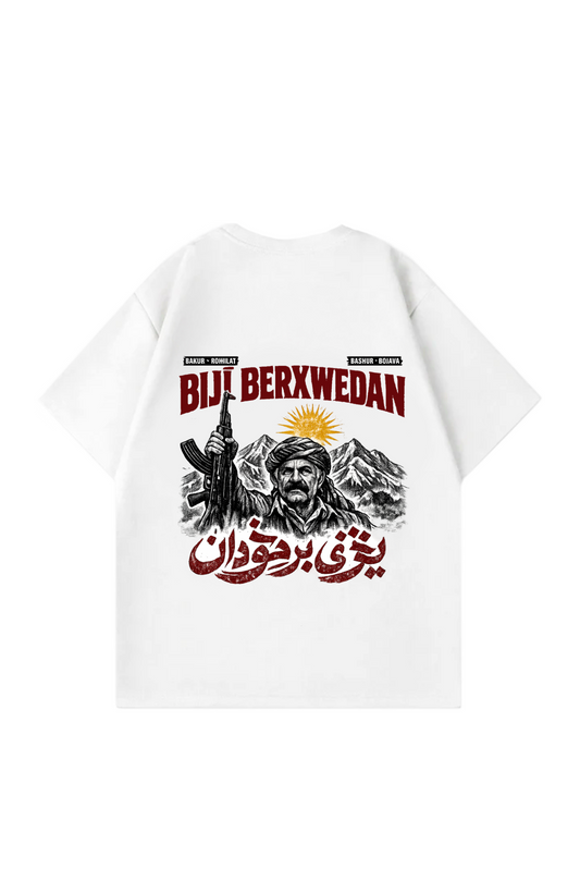 biji Berxwedan Oversize T-Shirt